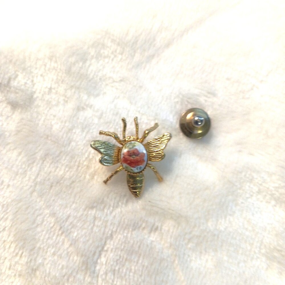 Vintage Gold Tone Bee Brooch Pin Hand-Painted Flower Body Initialed 1" Whimsical - Picture 4 of 10